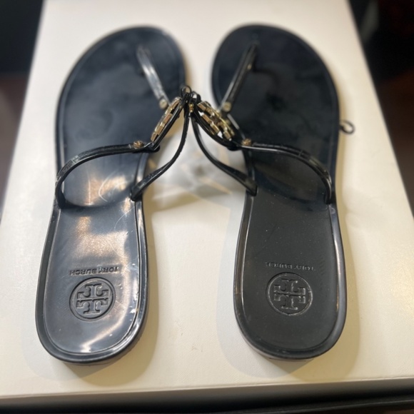 Michael Kors Slides - Picture 5 of 5